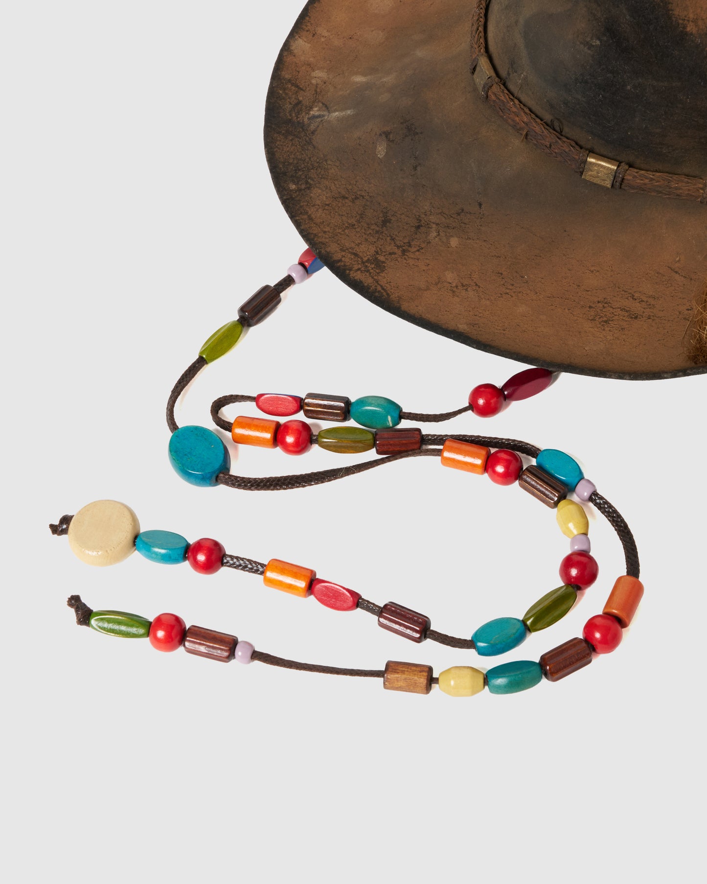 Beaded distressed hat【Delivery in August 2026】