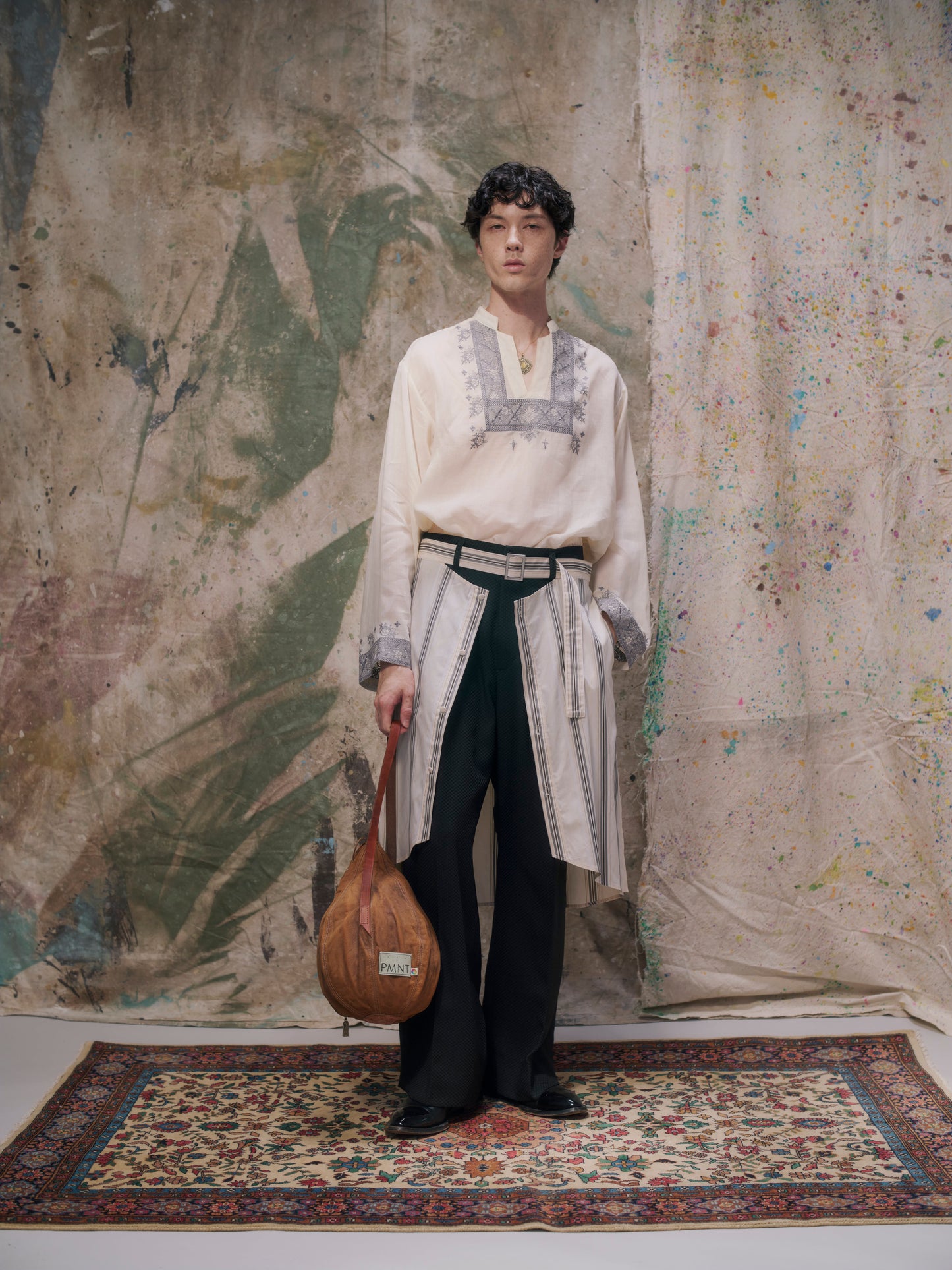 Embroidered Tunic Shirt Beige【Delivery in March 2027】