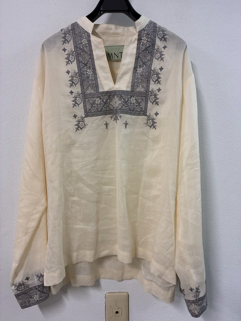 Embroidered Tunic Shirt Beige【Delivery in March 2027】